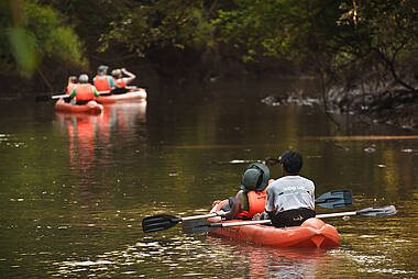 Kayak fahren auf dem Iguazu River rund um die Yacutinga Lodge