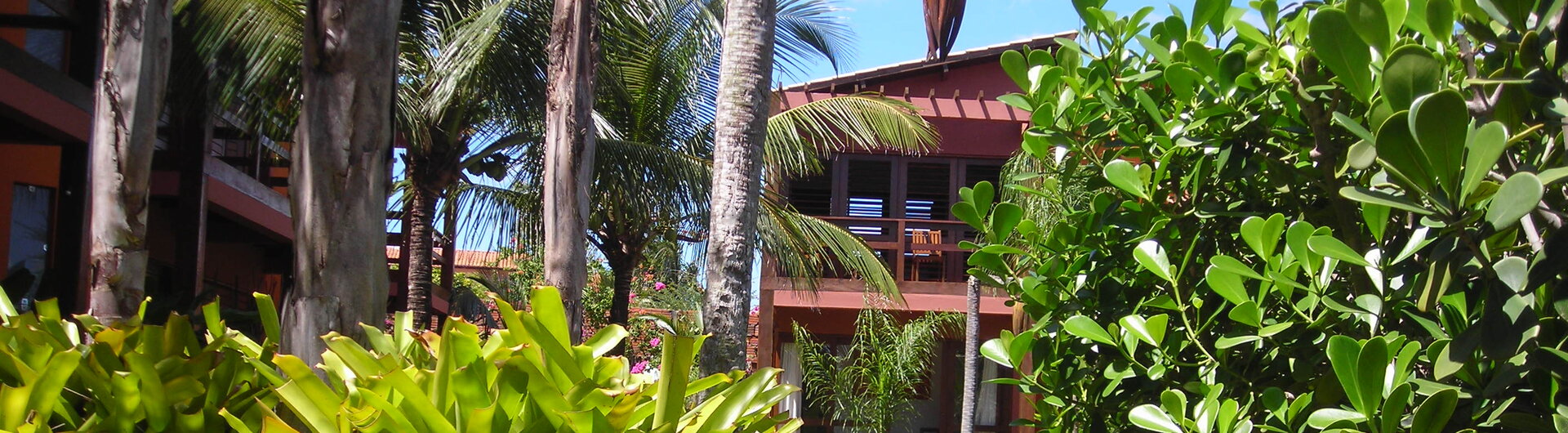 Außenbereich mit Bach in der Pousada Naquela Jericoacoara