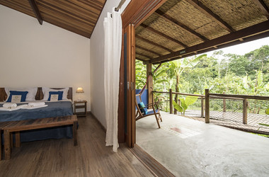 Dreibettzimmer mit Balkon in der Bananal Ecolodge
