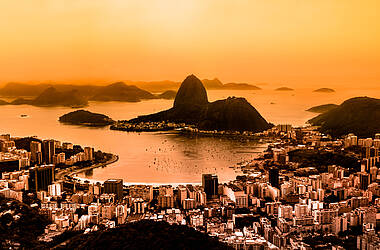 Brasilien Reisen - Rio de Janeiro - Zuckerhut beim Sonnenuntergang